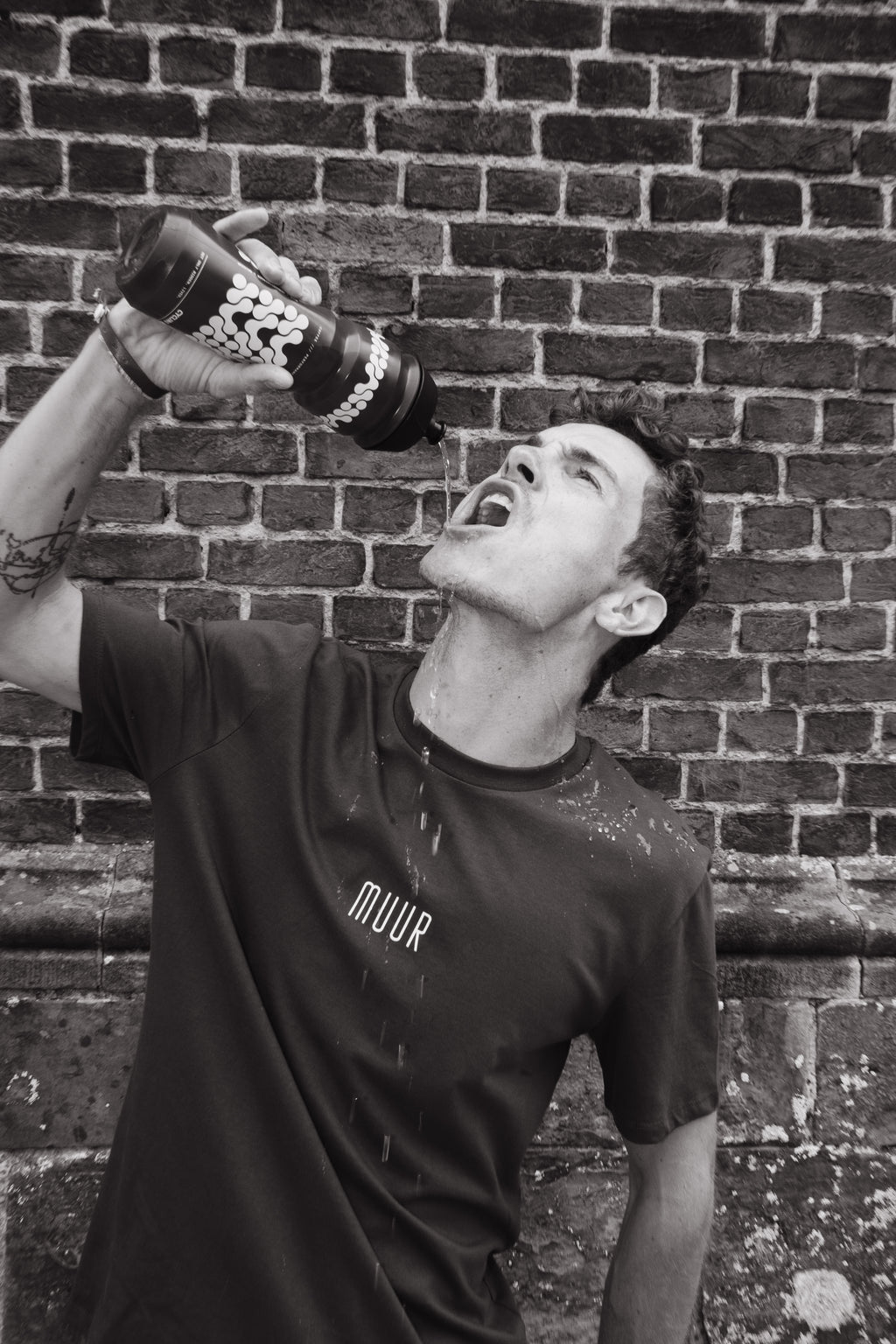 SIGNATURE Bottle